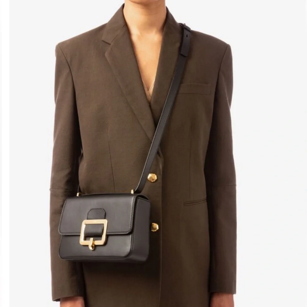 👜 BALLY Ladies Janelle Buckle Shoulder Bag - Picture 3 of 10